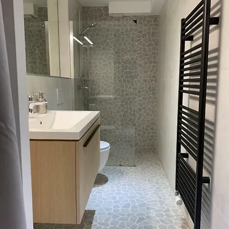 Center شقة بليد